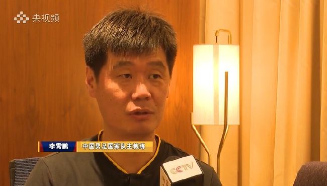 丰满雪白女记者38分钟在线观看